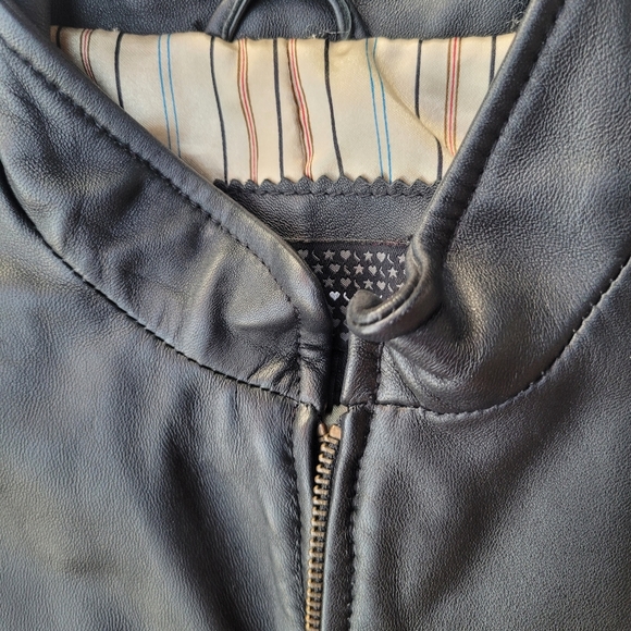 Genuine leather women's jacket size medium - Picture 7 of 9